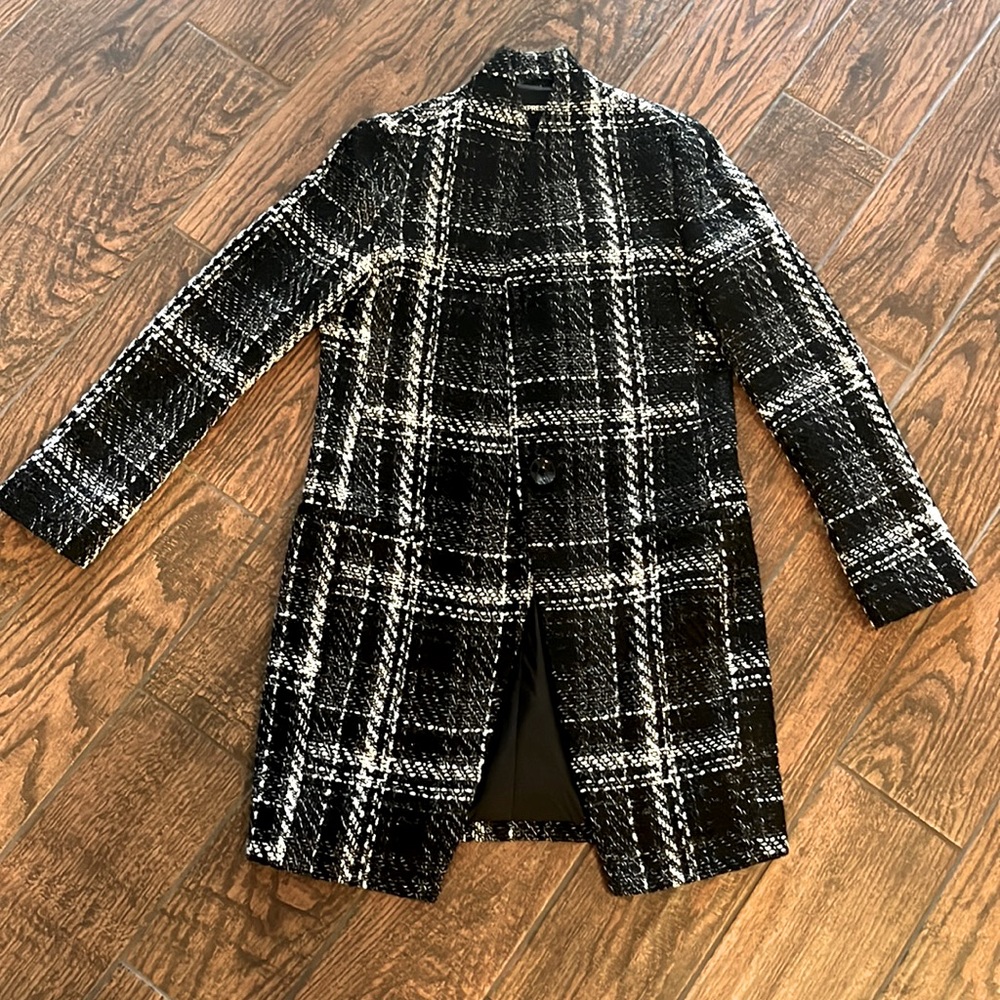 Express Plaid Recycled Wool Collarless Tweed Coat